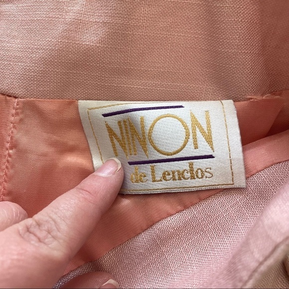 Vintage ninon de lenclos vintage belted pink pencil skirt has a stain sz.3/4 - Picture 5 of 6